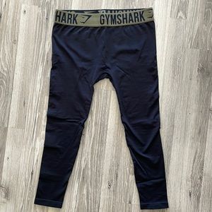 Gymshark size M 3/4 leggings